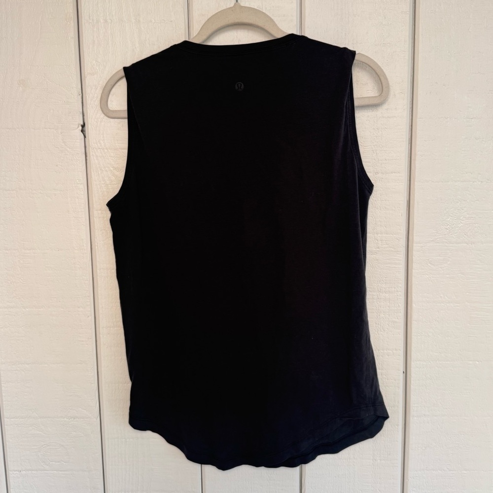 Lululemon Black Oversized Boyfriend Tank - Picture 3 of 6